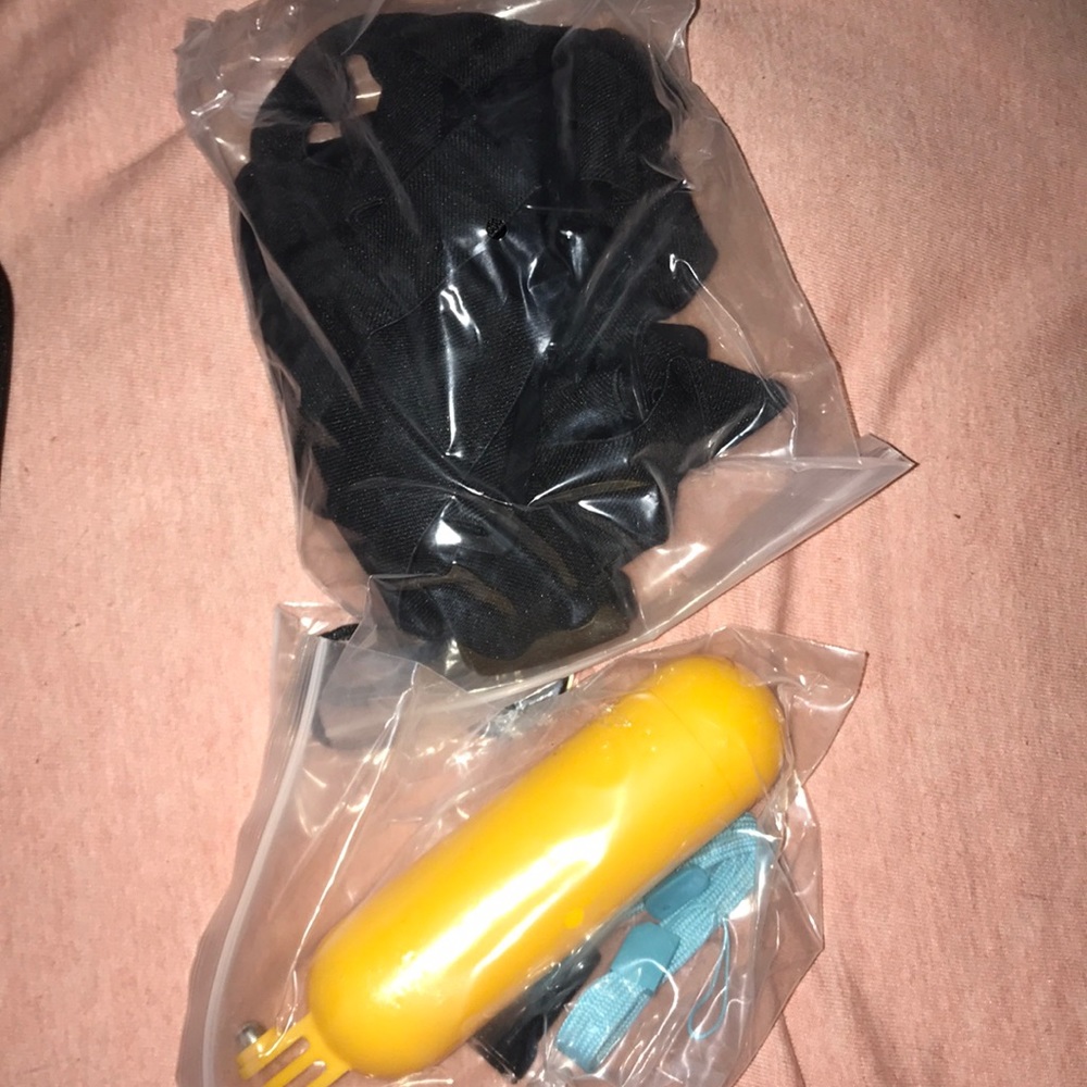 GoPro camera pieces - Picture 3 of 3